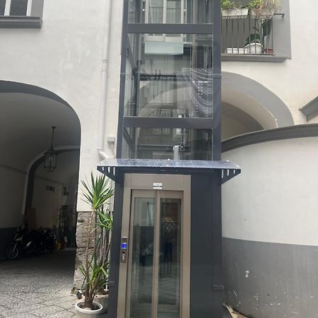 Varriale House Parking Free Small Car Naples Exterior photo