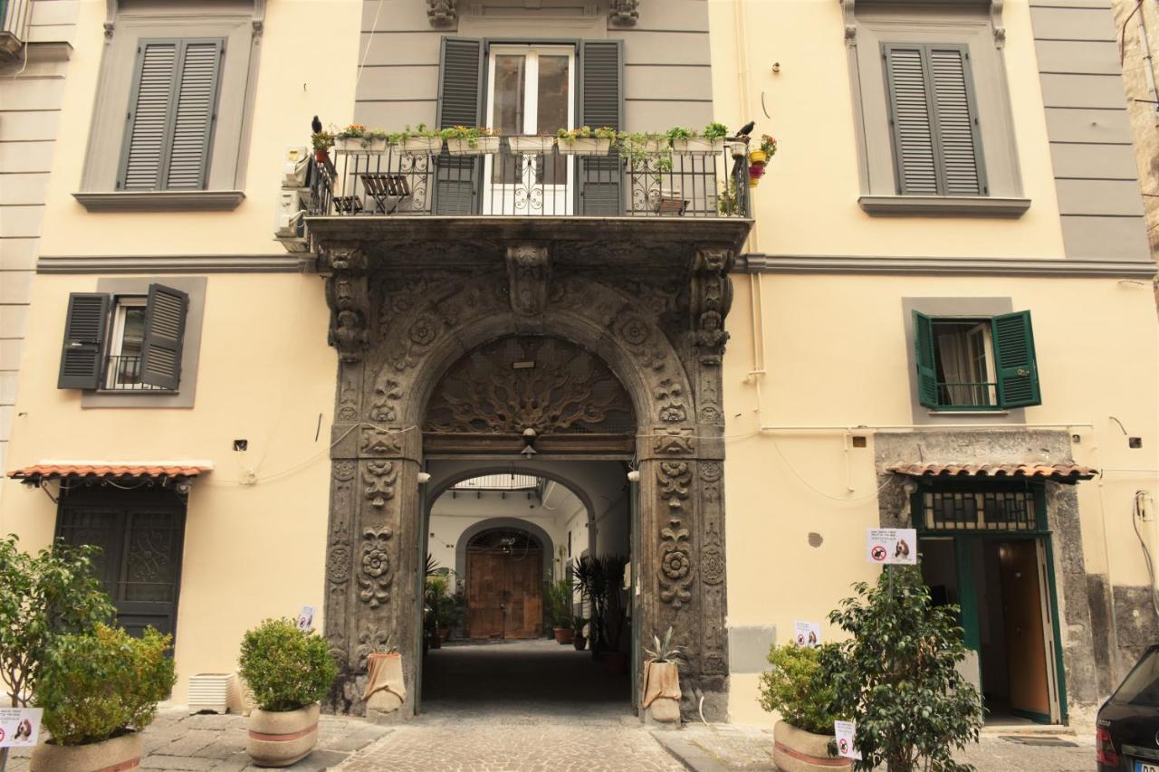 Varriale House Parking Free Small Car Naples Exterior photo